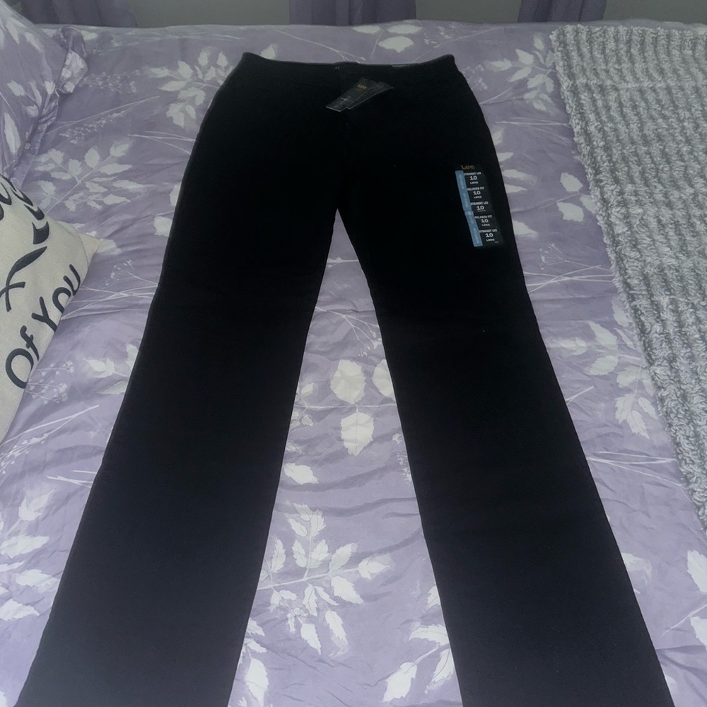 Lee Classic Black Straight-Leg Jeans